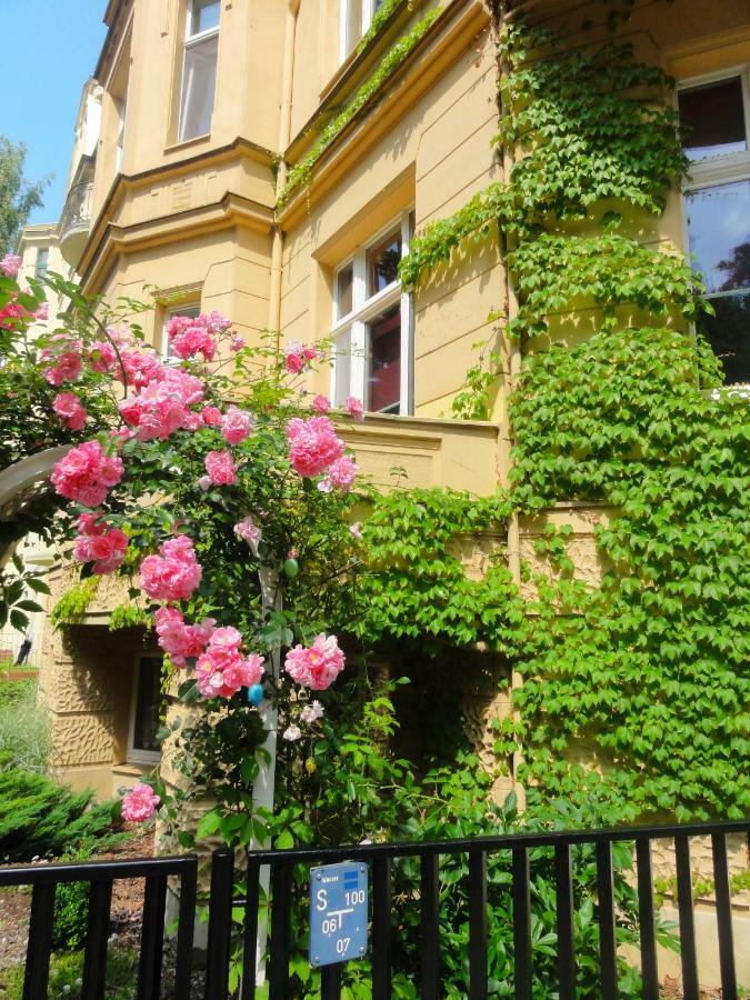 Ferienwohnungen Am Stadtpark Goerlitz ภายนอก รูปภาพ